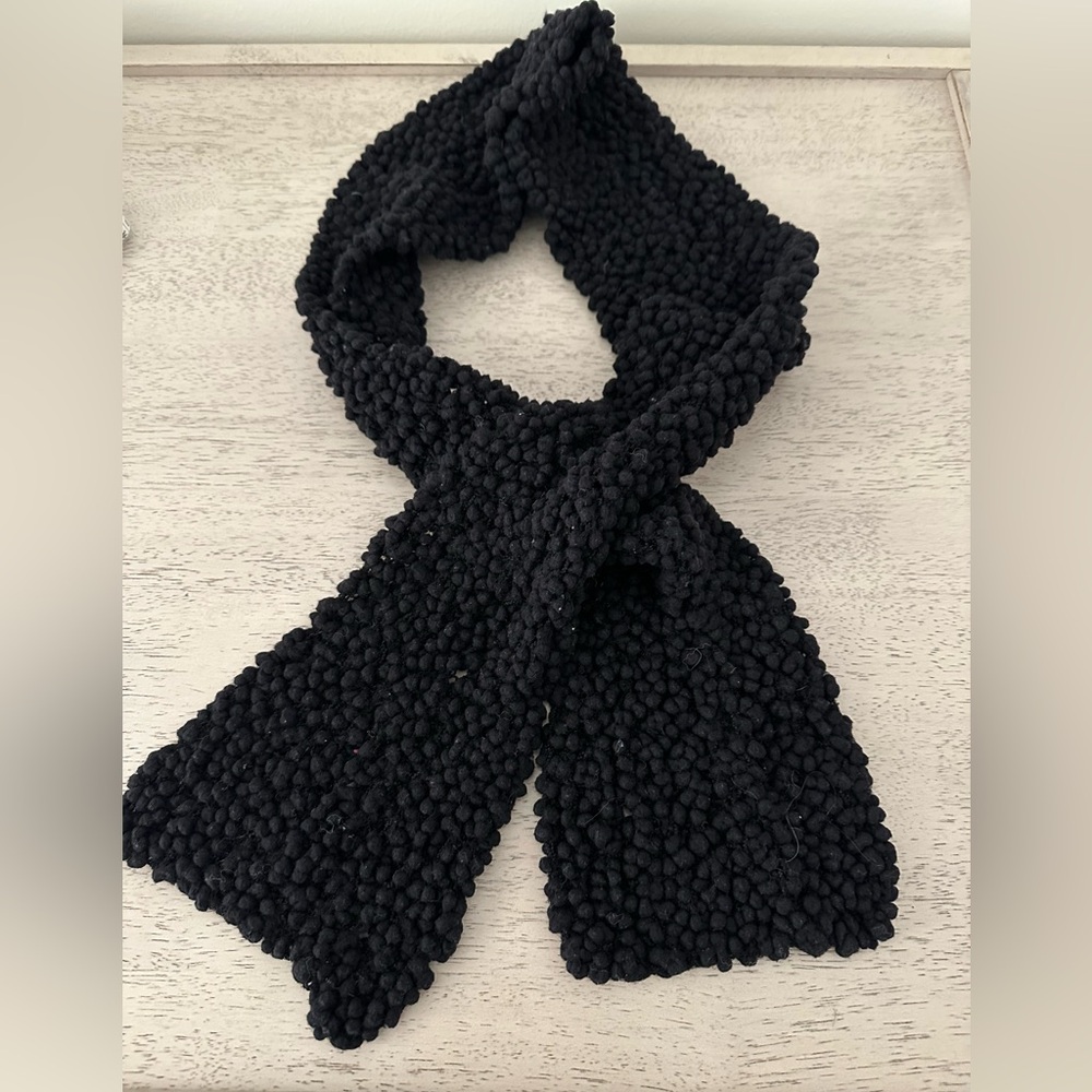 Cozy Black knit Scarf